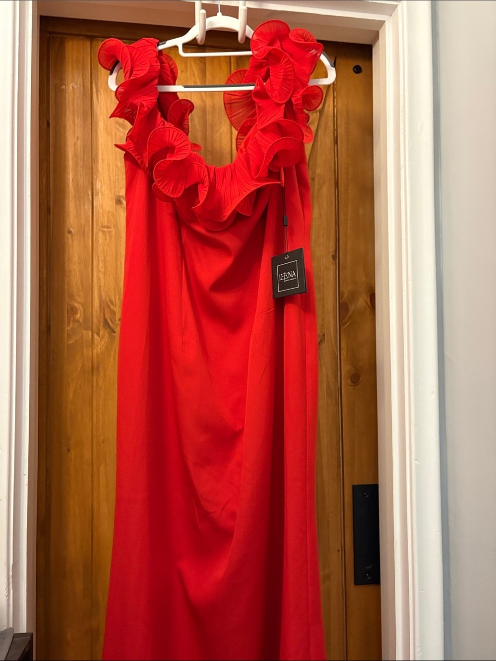 Mac Douggal Off The Shoulder Ruffle Detail Column Gown-Red Size 16 Style 49643 - Picture 2 of 7